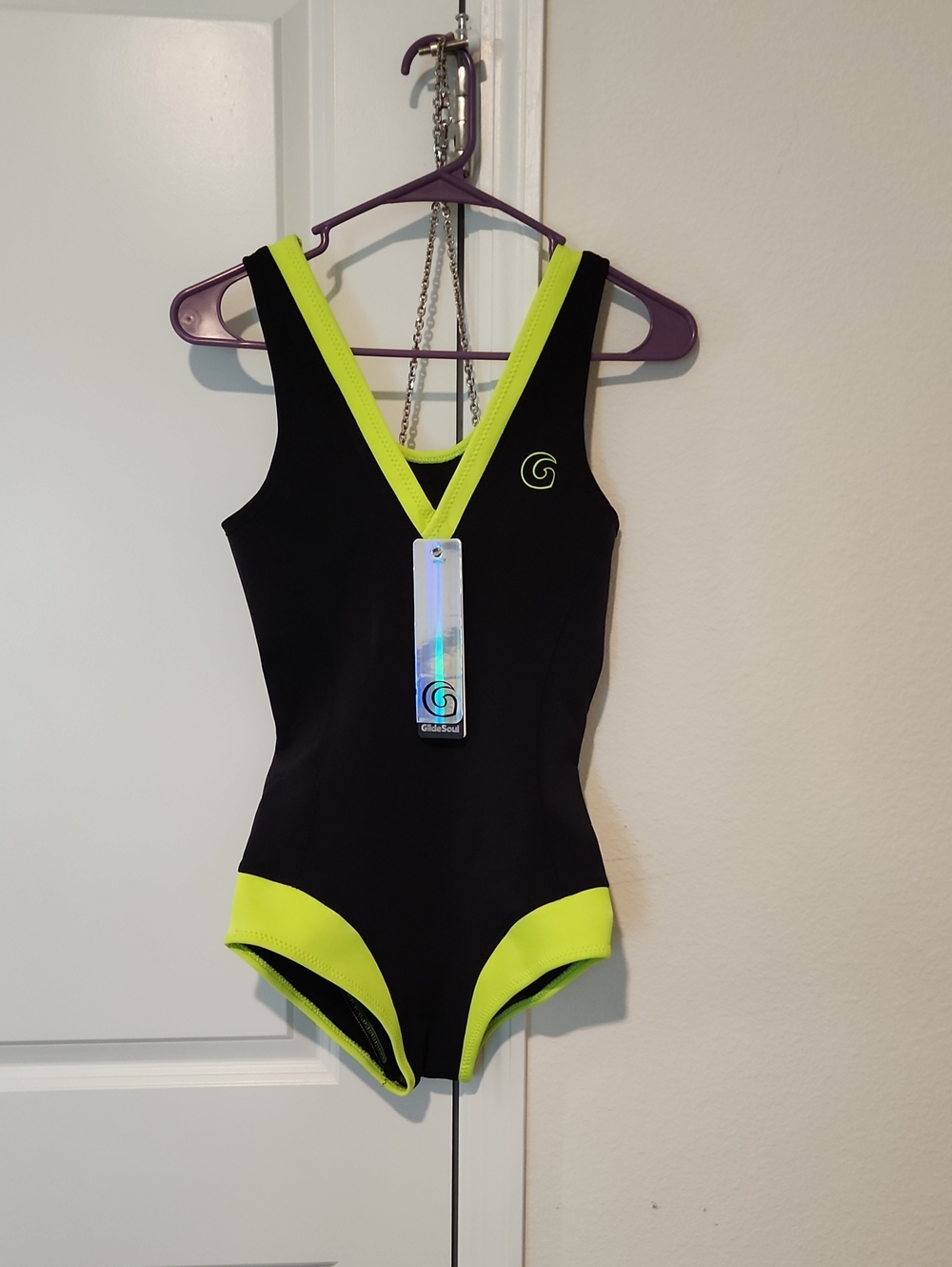 Women's Black & Neon Yellow V-Back Swim Bodysuit